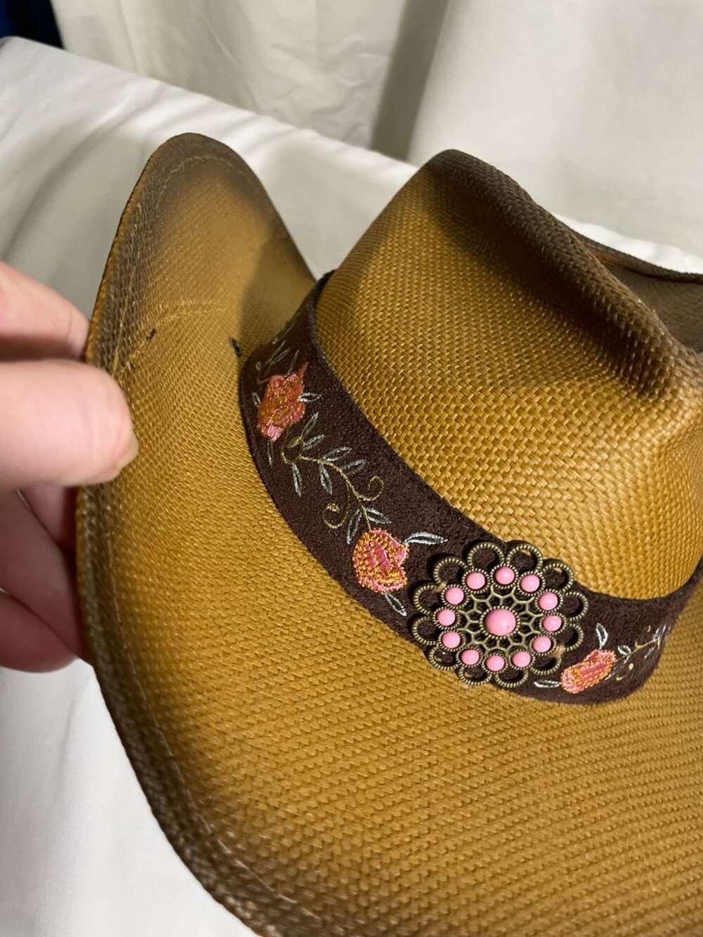 WEIMINBABAYA Brown Woven Cowboy Hat Embroidered Roses Pink Concho Western
